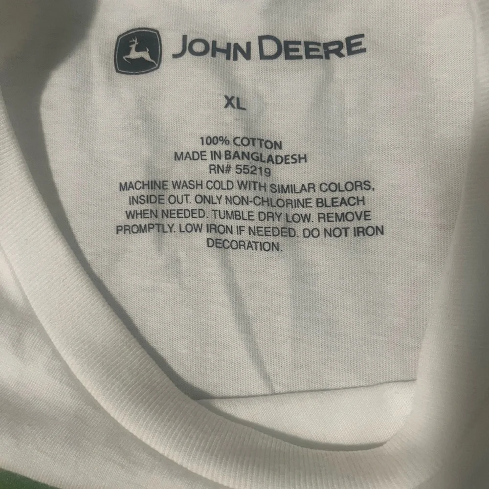 John Deere White T-Shirt - Picture 4 of 4